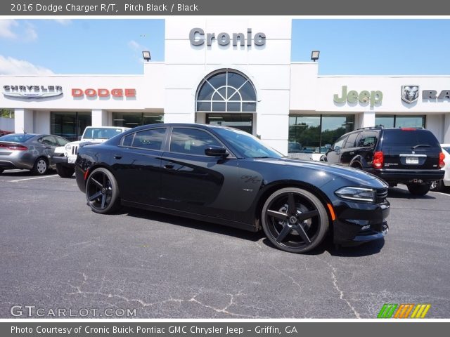 2016 Dodge Charger R/T in Pitch Black