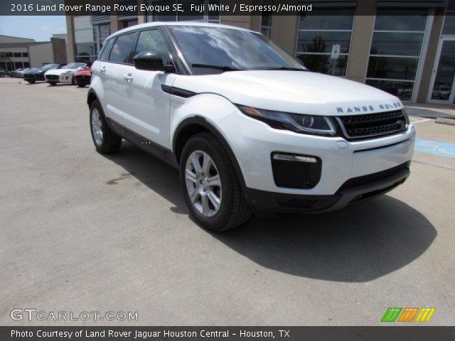 2016 Land Rover Range Rover Evoque SE in Fuji White