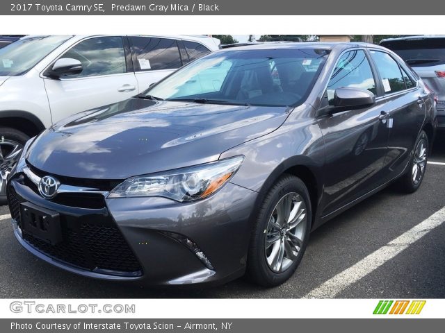 2017 Toyota Camry SE in Predawn Gray Mica