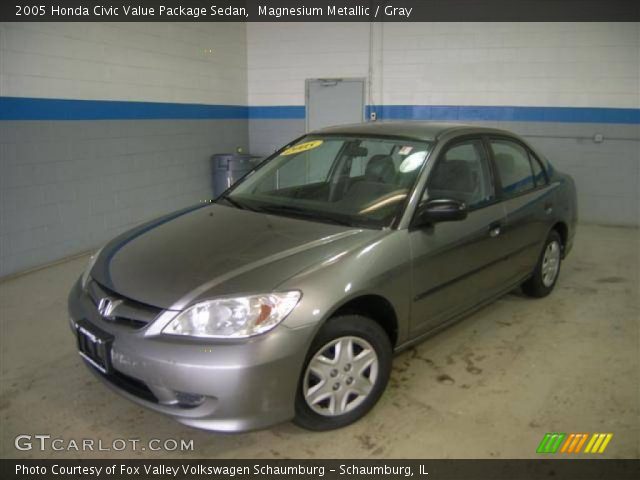 2005 Honda Civic Value Package Sedan in Magnesium Metallic