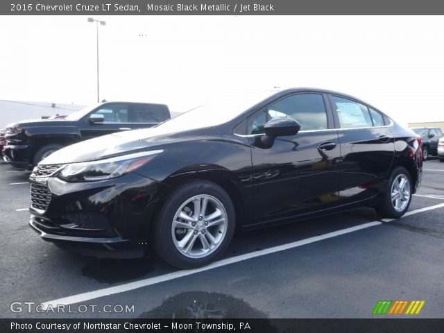 2016 Chevrolet Cruze LT Sedan in Mosaic Black Metallic