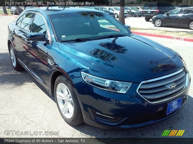 2016 Ford Taurus SEL in Blue Jeans