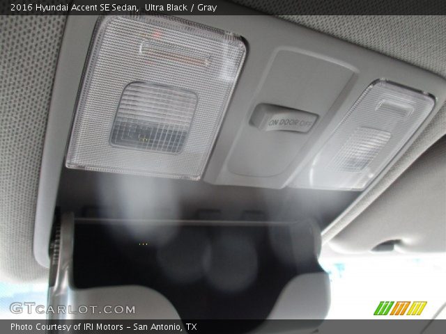 2016 Hyundai Accent SE Sedan in Ultra Black