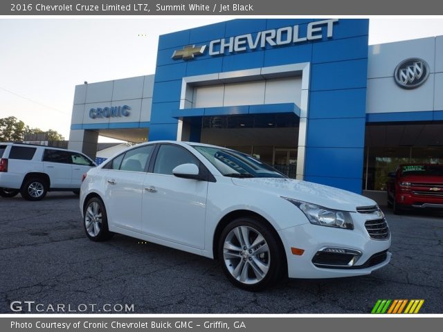 2016 Chevrolet Cruze Limited LTZ in Summit White
