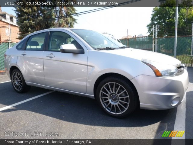 2011 Ford Focus SES Sedan in Ingot Silver Metallic