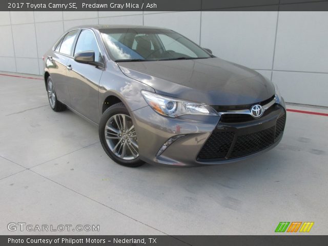 2017 Toyota Camry SE in Predawn Gray Mica