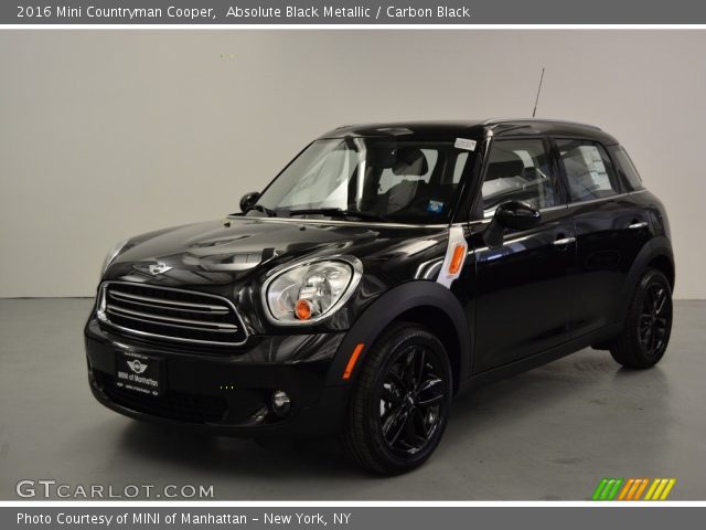 2016 Mini Countryman Cooper in Absolute Black Metallic