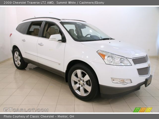 2009 Chevrolet Traverse LTZ AWD in Summit White
