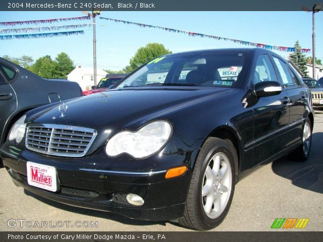 2004 Mercedes-Benz C 240 Sedan in Black