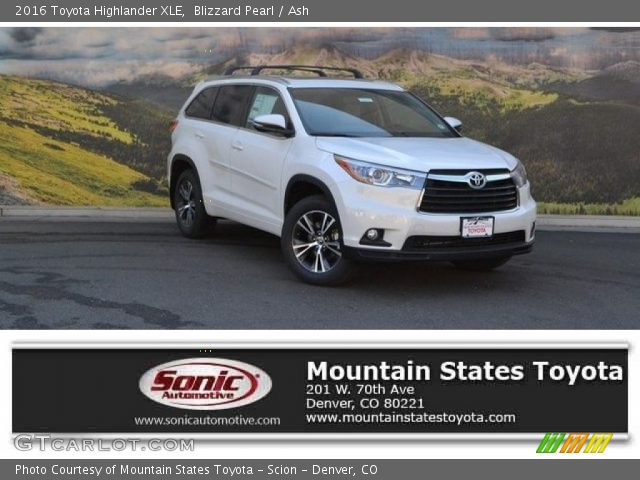 2016 Toyota Highlander XLE in Blizzard Pearl