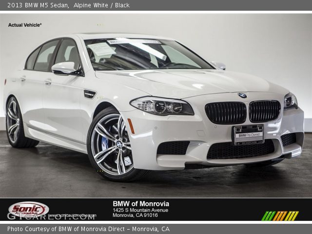 2013 BMW M5 Sedan in Alpine White