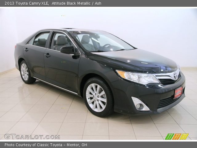 2013 Toyota Camry XLE in Attitude Black Metallic