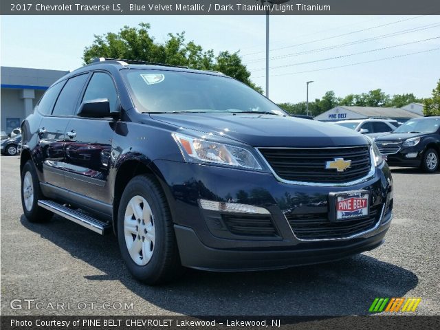 2017 Chevrolet Traverse LS in Blue Velvet Metallic