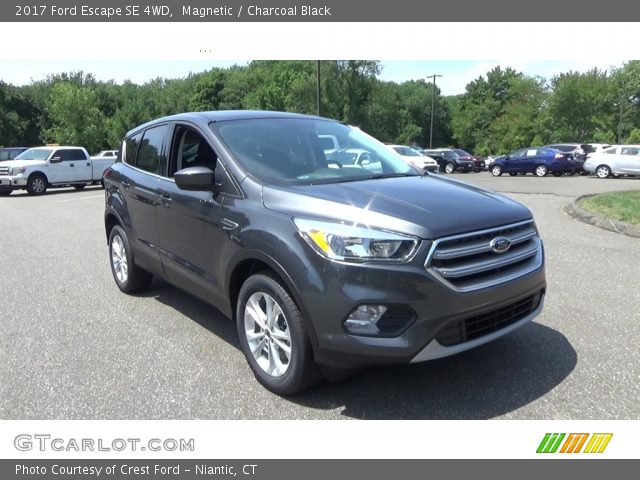 2017 Ford Escape SE 4WD in Magnetic