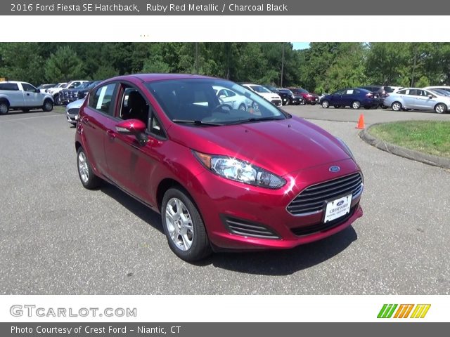 2016 Ford Fiesta SE Hatchback in Ruby Red Metallic