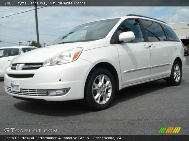 2005 Toyota Sienna XLE in Natural White