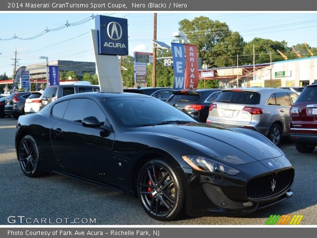 2014 Maserati GranTurismo Sport Coupe in Nero (Black)