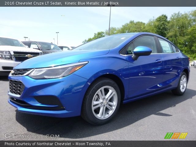 2016 Chevrolet Cruze LT Sedan in Kinetic Blue Metallic