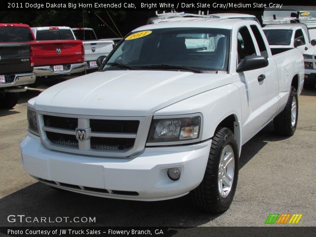 2011 Dodge Dakota Big Horn Extended Cab in Bright White