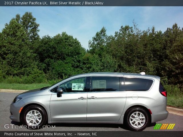 2017 Chrysler Pacifica LX in Billet Silver Metallic