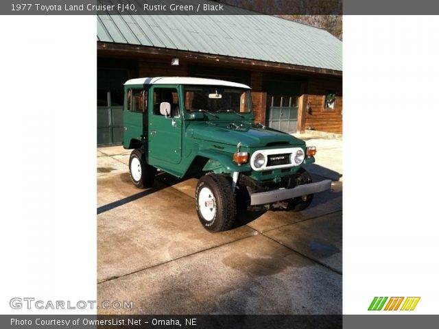 1977 Toyota Land Cruiser FJ40 in Rustic Green