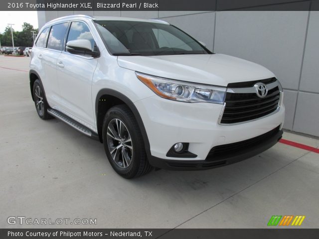 2016 Toyota Highlander XLE in Blizzard Pearl