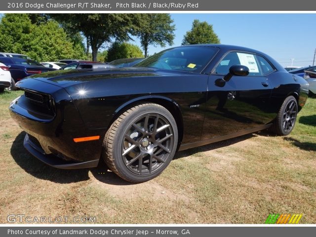 2016 Dodge Challenger R/T Shaker in Pitch Black