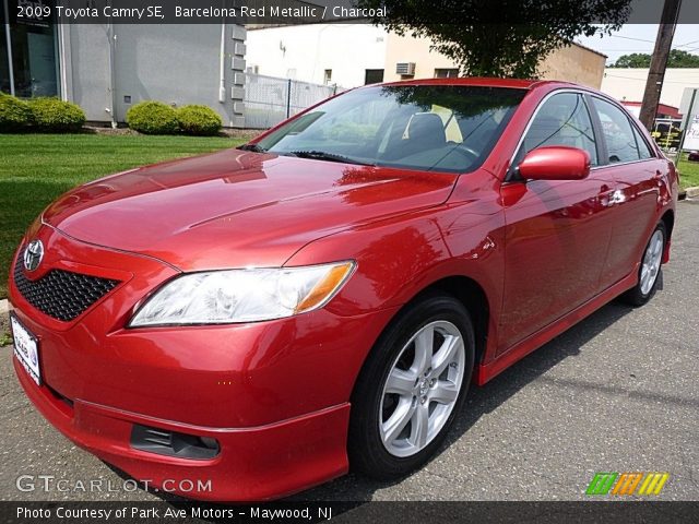 2009 Toyota Camry SE in Barcelona Red Metallic