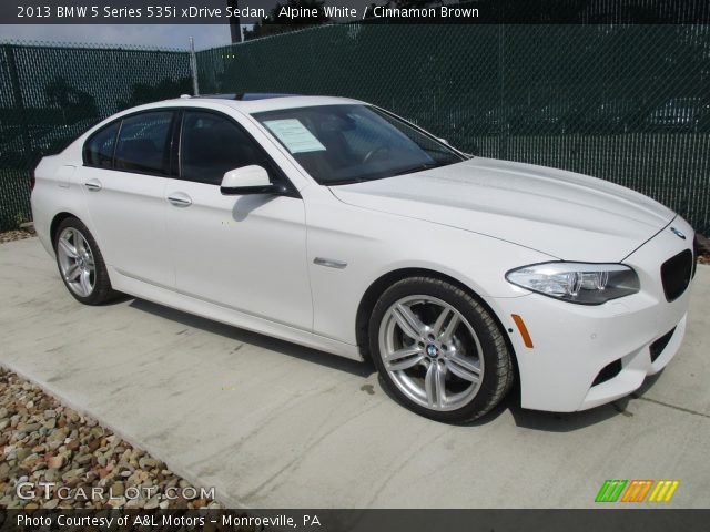 2013 BMW 5 Series 535i xDrive Sedan in Alpine White