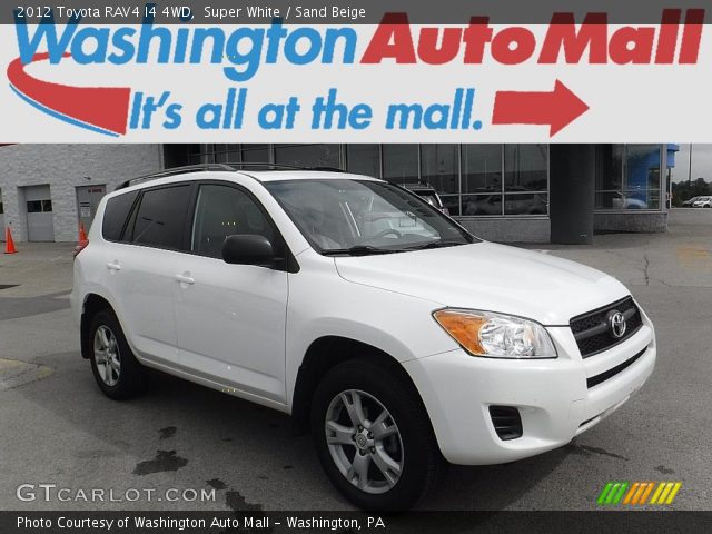 2012 Toyota RAV4 I4 4WD in Super White