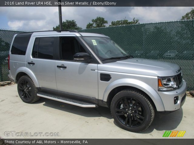 2016 Land Rover LR4 HSE in Indus Silver Metallic