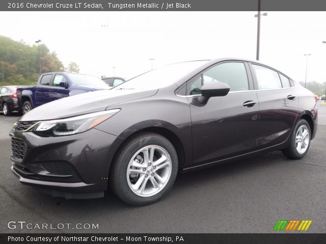 2016 Chevrolet Cruze LT Sedan in Tungsten Metallic
