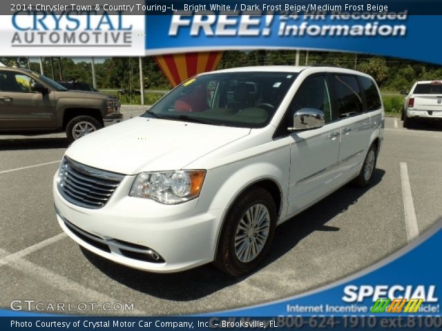 2014 Chrysler Town & Country Touring-L in Bright White