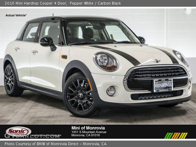 2016 Mini Hardtop Cooper 4 Door in Pepper White