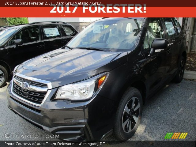 2017 Subaru Forester 2.5i in Dark Gray Metallic
