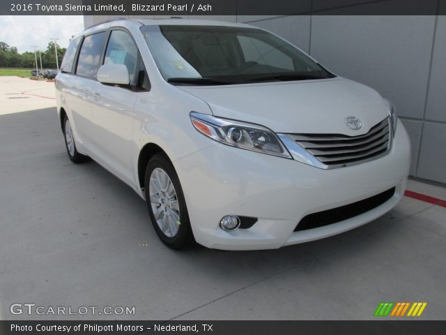 2016 Toyota Sienna Limited in Blizzard Pearl