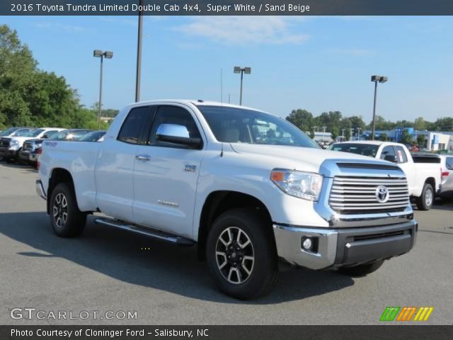 2016 Toyota Tundra Limited Double Cab 4x4 in Super White