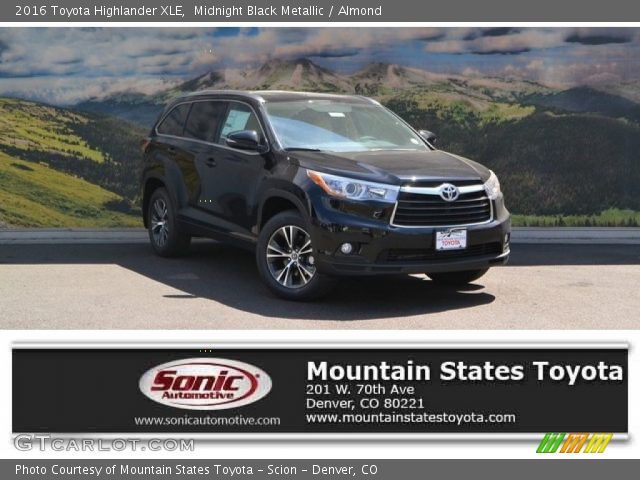 2016 Toyota Highlander XLE in Midnight Black Metallic