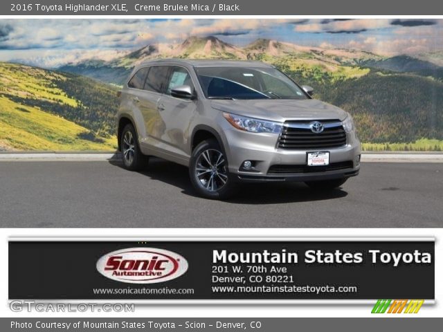 2016 Toyota Highlander XLE in Creme Brulee Mica