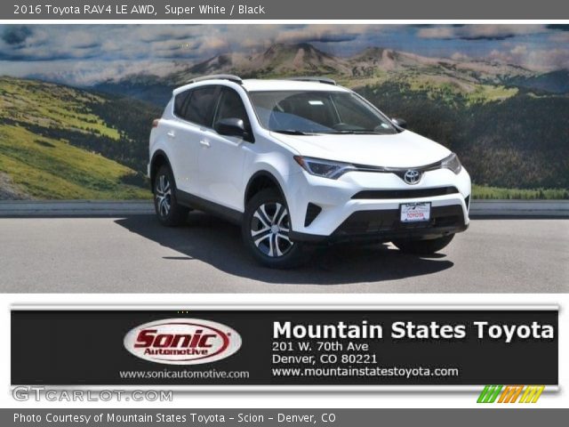 2016 Toyota RAV4 LE AWD in Super White