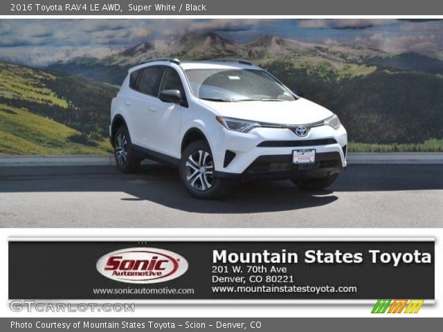 2016 Toyota RAV4 LE AWD in Super White