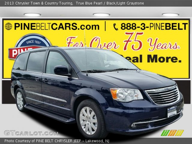 2013 Chrysler Town & Country Touring in True Blue Pearl