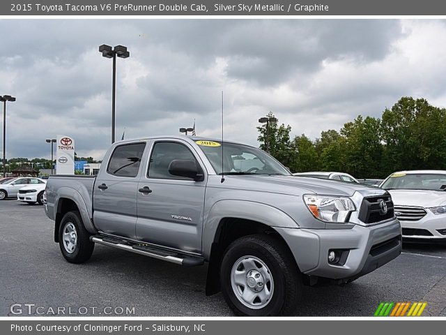2015 Toyota Tacoma V6 PreRunner Double Cab in Silver Sky Metallic