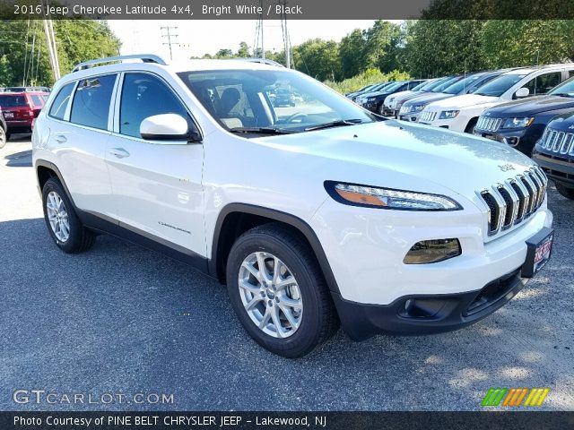 2016 Jeep Cherokee Latitude 4x4 in Bright White