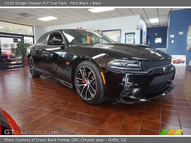 2016 Dodge Charger R/T Scat Pack in Pitch Black