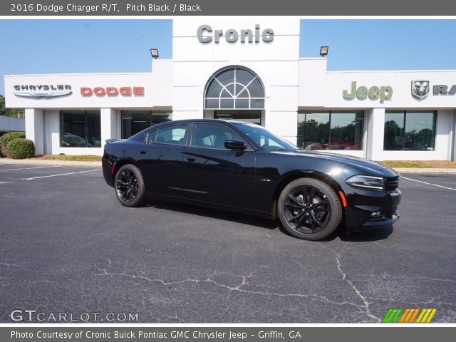 2016 Dodge Charger R/T in Pitch Black