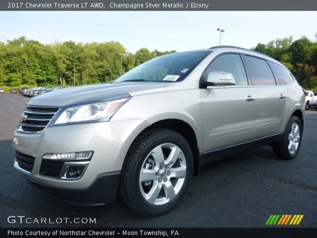 2017 Chevrolet Traverse LT AWD in Champagne Silver Metallic