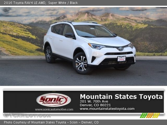 2016 Toyota RAV4 LE AWD in Super White