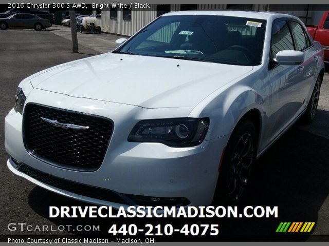 2016 Chrysler 300 S AWD in Bright White