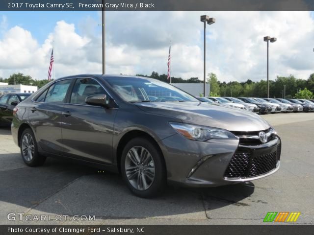 2017 Toyota Camry SE in Predawn Gray Mica